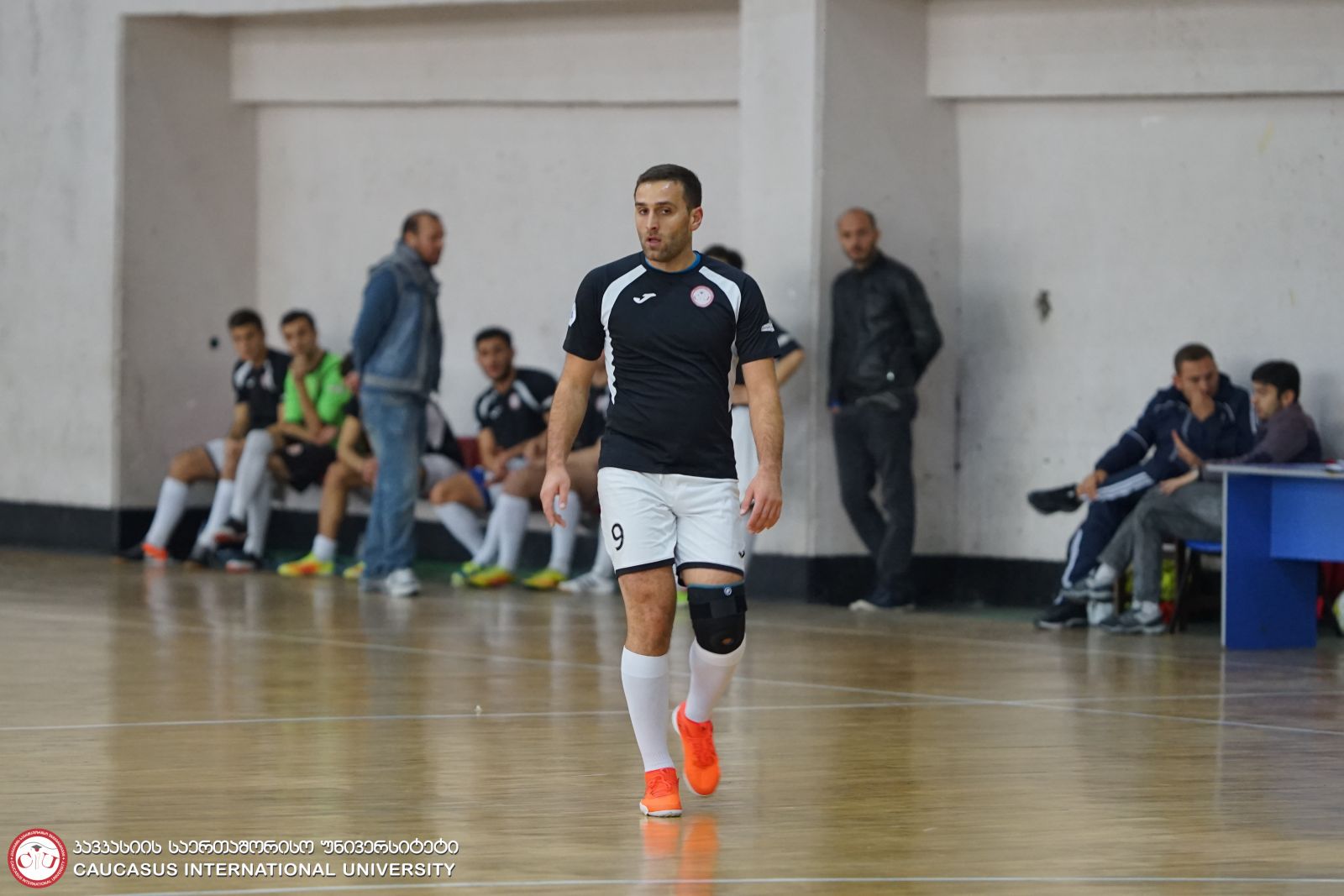 კსუ-ს საფეხბურთო გუნდმა თამაში ილიაუნთან გამართა