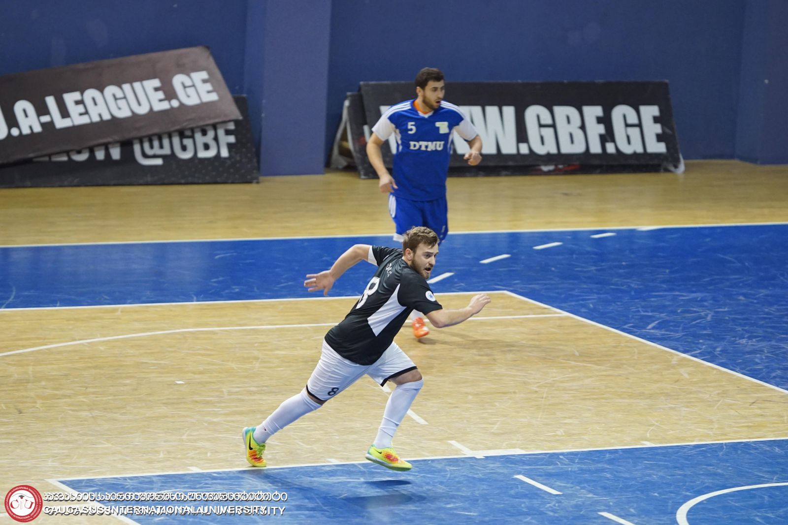 კსუ-ს საფეხბურთო გუნდმა მოწინააღმდეგე 5:0 დაამარცხა