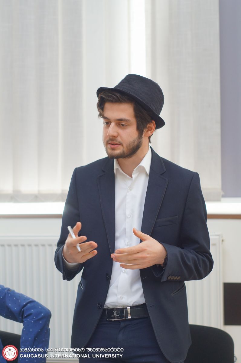 დებატები