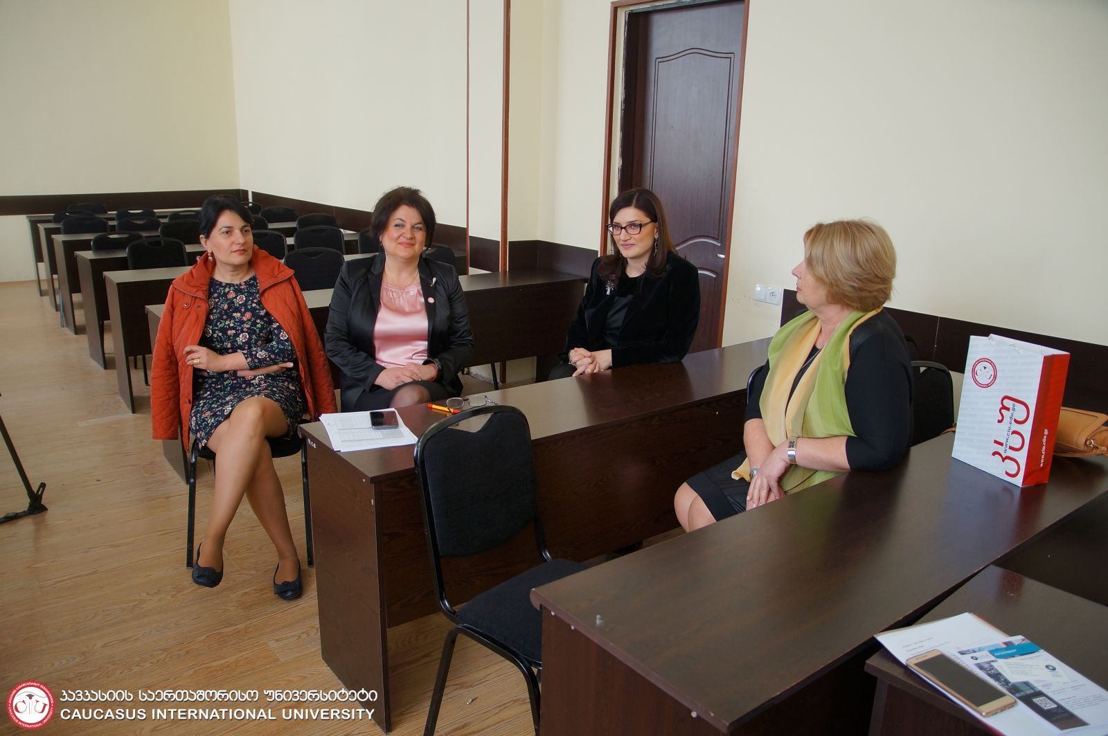 Siauliai State College-ის დელეგაცია კსუ-ში